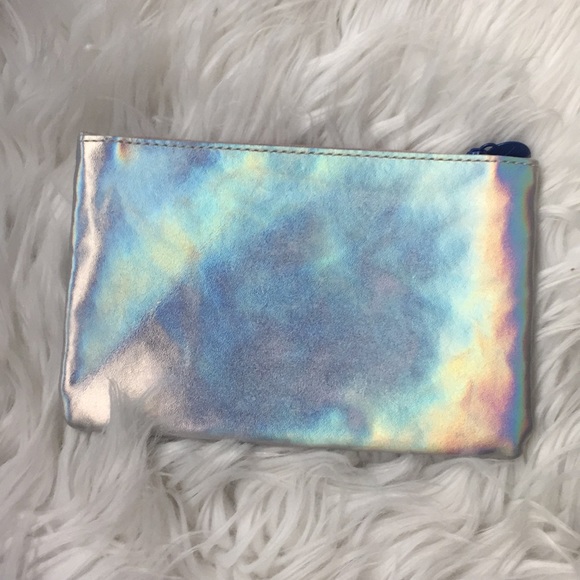 Holographic makeup bag - Picture 2 of 2
